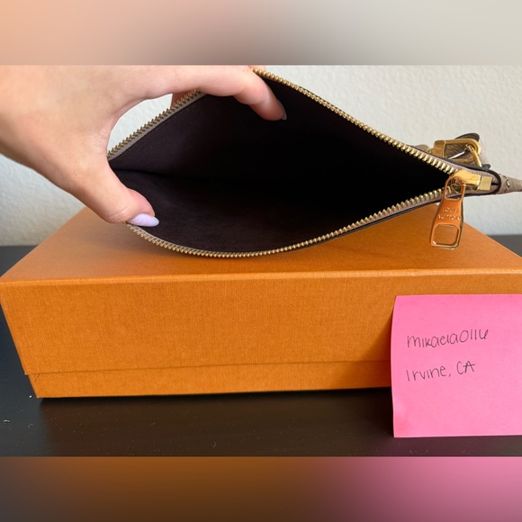 Louis Vuitton Turtledove Monogram Empriente Neverfull MM Pouch (NEW) - Picture 3 of 6